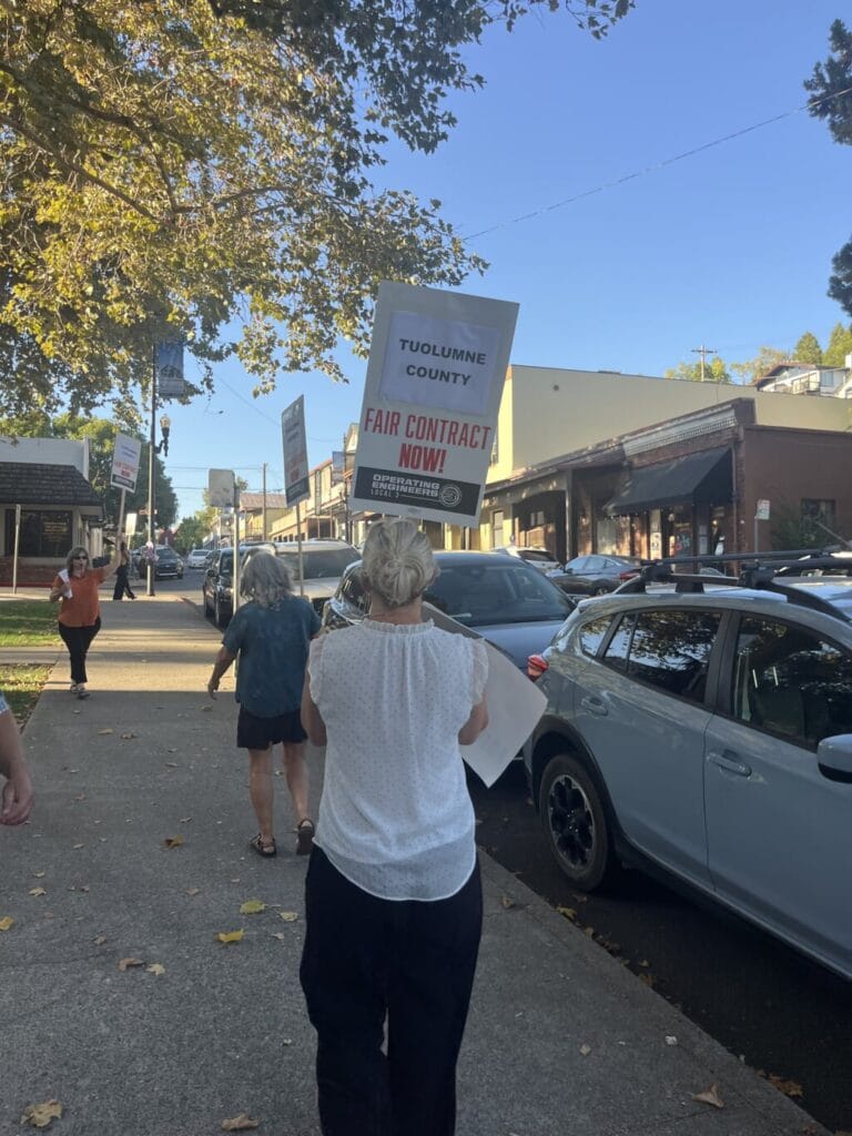 Picketing country workers